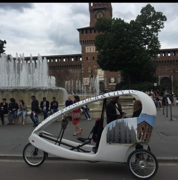 VIP TOURS INTENSE MILANO EXPERIENCE - immagine 2